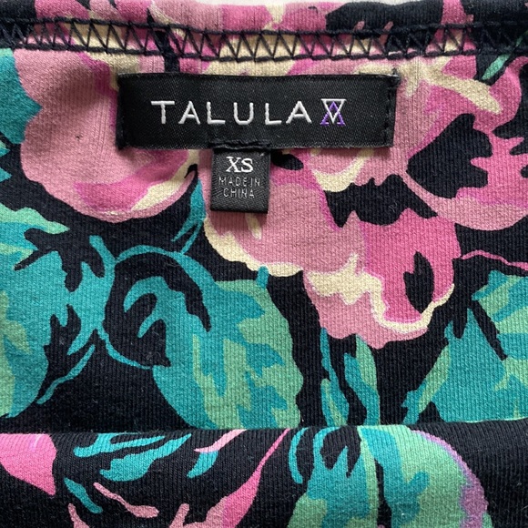 Aritzia Pencil/Mini Skirt - Picture 3 of 6